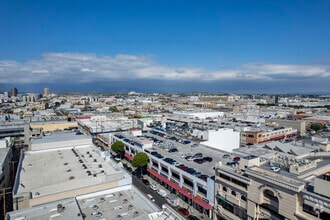 1016 S Towne Ave, Los Angeles, CA - Vue aérienne  vue de carte