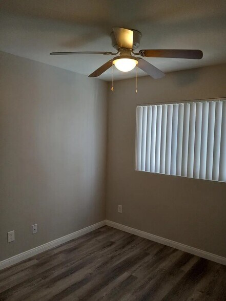 1131 Emory St, Imperial Beach, CA à vendre - Photo de l’immeuble – Image 3 sur 18