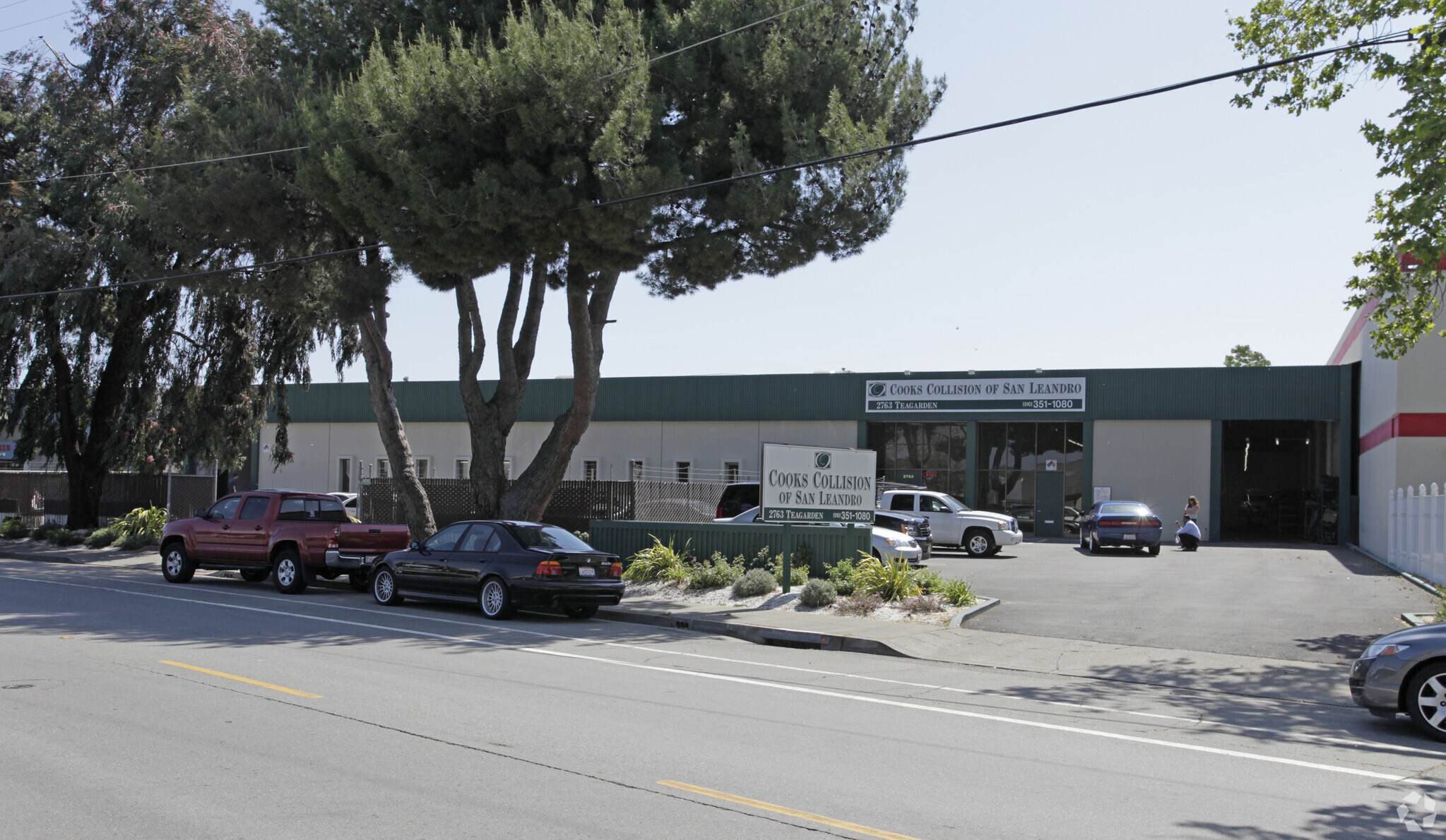 2761-2763 Teagarden St, San Leandro, CA à louer Photo principale– Image 1 sur 5