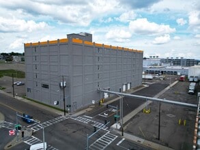 1701L North St, Endicott, NY à louer Photo de l’immeuble– Image 2 sur 2