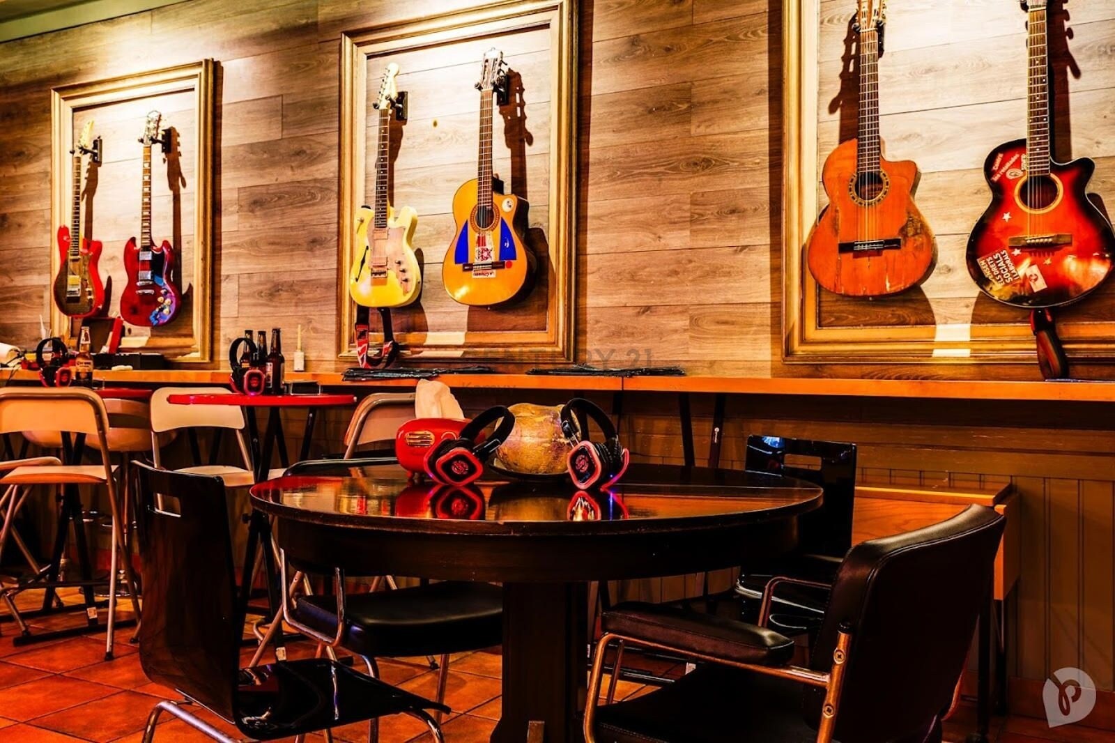 Local commercial dans Barcelone, Barcelona à louer Photo intérieure– Image 1 sur 15