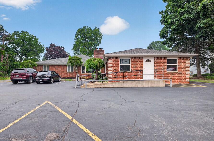 3405 Orchard Park Rd, Orchard Park, NY à vendre - Photo de l’immeuble – Image 2 sur 67