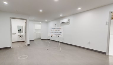 7212-7282 NW 33rd St, Miami, FL à louer Photo intérieure– Image 1 sur 6