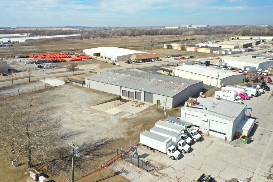 1525 N 105th Ave, Tulsa, OK à louer - Photo de l’immeuble – Image 3 sur 22