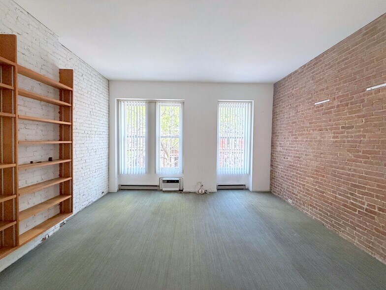 161 W 88th St, New York, NY à louer - Photo de l’immeuble – Image 2 sur 5