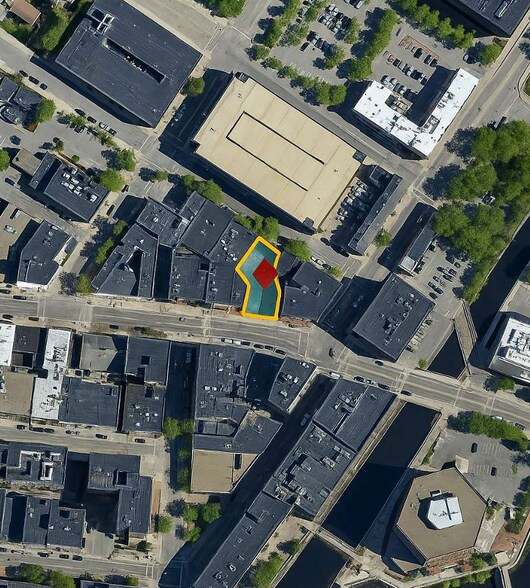 19 Merrimack St, Lowell, MA à vendre - Photo de l’immeuble – Image 2 sur 35