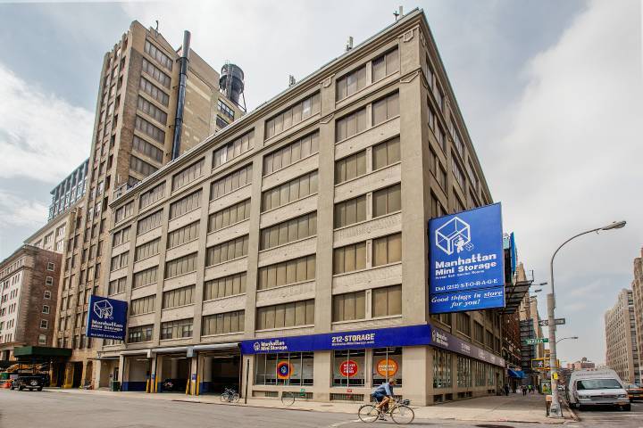 161 Varick St, New York, NY à louer Photo de l’immeuble– Image 1 sur 1