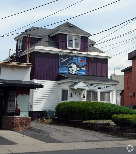 1110 W Genesee St, Syracuse, NY à vendre - Photo de l’immeuble – Image 2 sur 2
