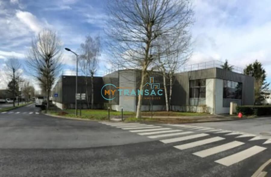 Industriel/Logistique dans Collégien à louer - Photo de l’immeuble – Image 2 sur 6