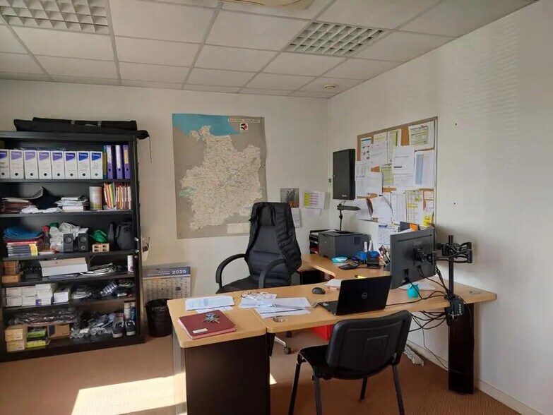 Local d’activités dans Acigné à louer - Photo intérieure – Image 2 sur 4