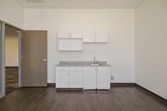 26100-26120 E 68th Ave, Aurora, CO à louer Photo intérieure– Image 2 sur 10