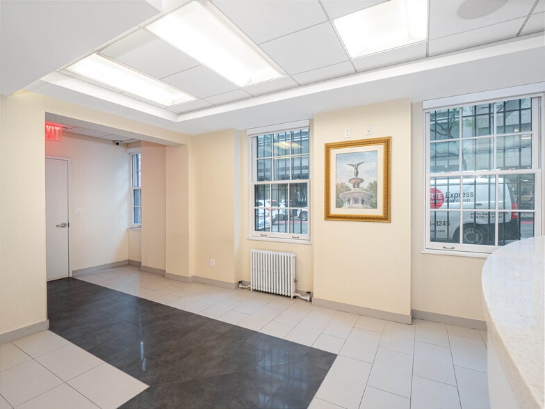 901-903 Lexington Ave, New York, NY à vendre - Photo intérieure – Image 3 sur 20