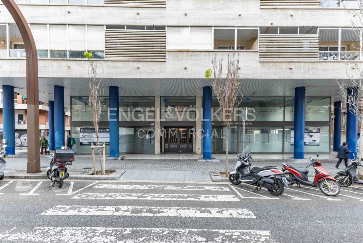 Local commercial dans Barcelone, Barcelona à louer Photo intérieure– Image 1 sur 5
