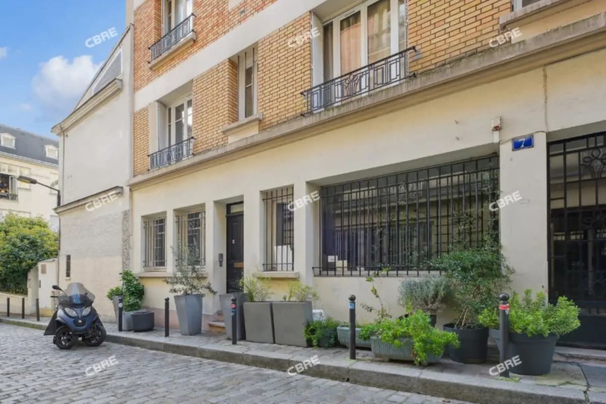 Bureau dans Paris à vendre Photo de l’immeuble– Image 1 sur 10