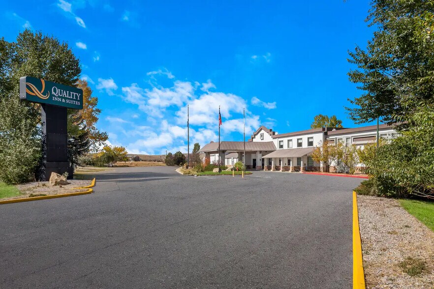 300 S Highway 13, Craig, CO à vendre - Photo de l’immeuble – Image 2 sur 18