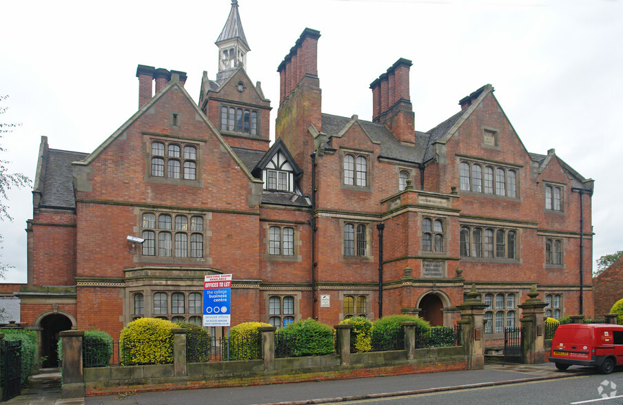 Uttoxeter New Rd, Derby à louer - Photo de l’immeuble – Image 2 sur 4