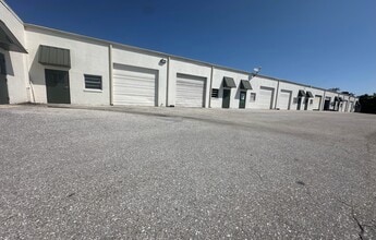 2020 S Combee Rd, Lakeland, FL à louer Photo de l’immeuble– Image 2 sur 3