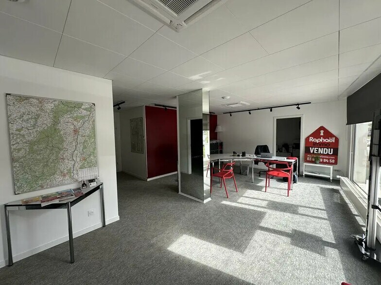 Local commercial dans Strasbourg à louer - Photo de l’immeuble – Image 2 sur 5