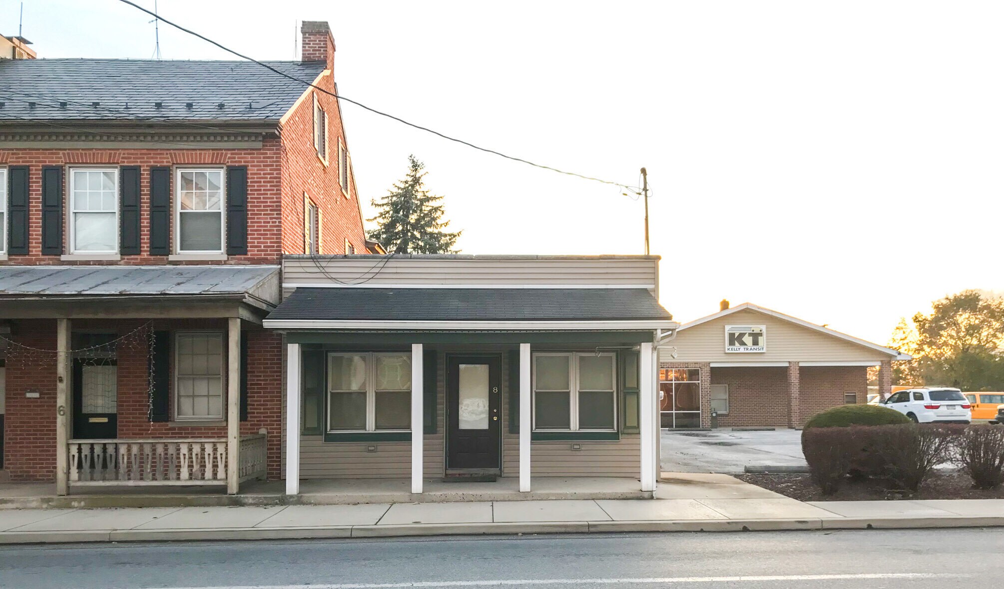 8 N Main St, Dover, PA à vendre Photo de l’immeuble– Image 1 sur 2