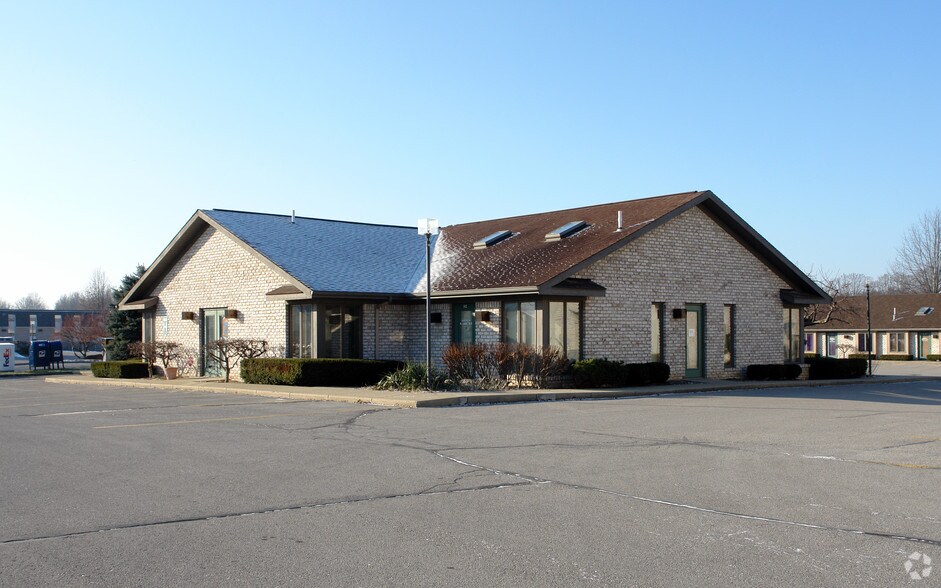 755 Boardman Canfield Rd, Youngstown, OH à vendre - Photo de l’immeuble – Image 3 sur 35