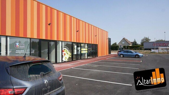Plus de détails pour Local commercial à vendre
