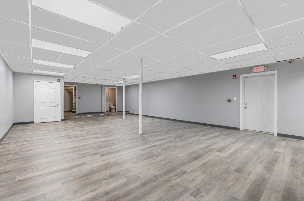 531-545 Main St, Worcester, MA 01608 - Lot 531 -  - Photo intérieure - Image 1 of 22