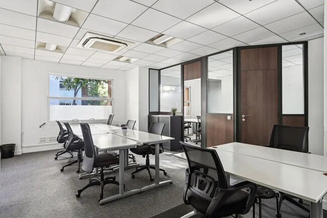 Plus de détails pour 50 Quai Louis Blériot, Paris - Coworking à louer