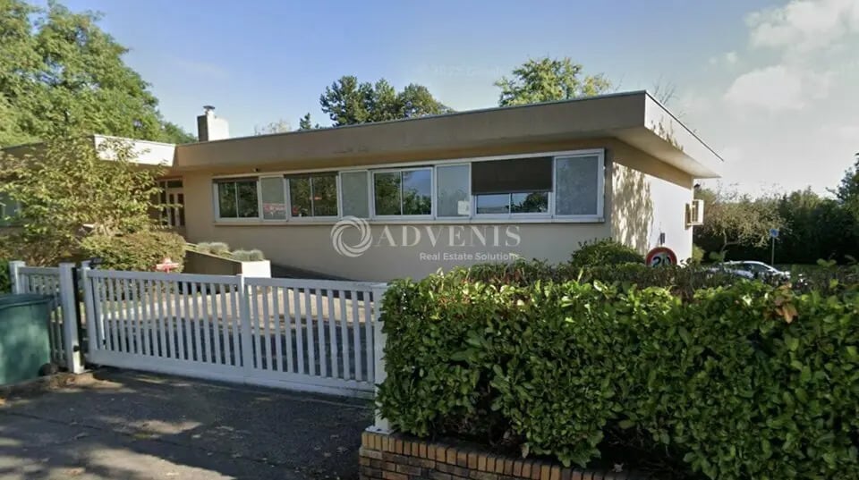 Bureau dans Essey-lès-Nancy à louer - Photo de l’immeuble – Image 1 sur 1