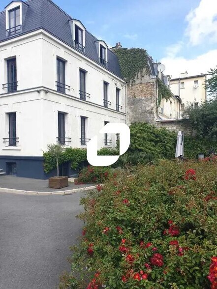 Bureau dans Ivry-sur-Seine à louer - Photo de l’immeuble – Image 1 sur 11