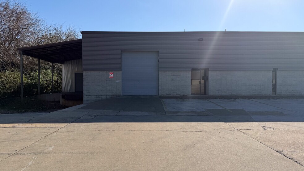 310 S Union Ave, Springfield, MO à louer - Photo de l’immeuble – Image 1 sur 30