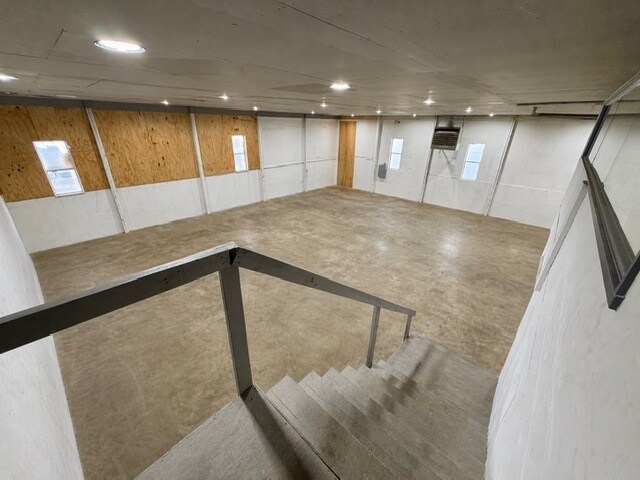 10139 Kaw Dr, Edwardsville, KS à louer - Photo de l’immeuble – Image 3 sur 13