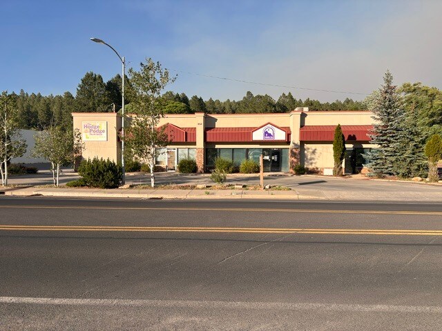 452 N Switzer Canyon Dr, Flagstaff, AZ à louer - Photo de l’immeuble – Image 2 sur 21