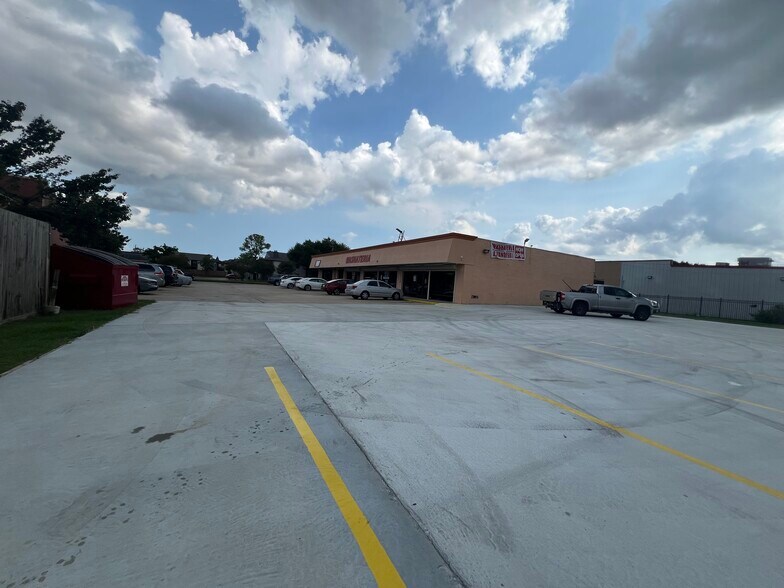 501 1/2 El Dorado Blvd, Webster, TX à vendre - Photo de l’immeuble – Image 2 sur 7
