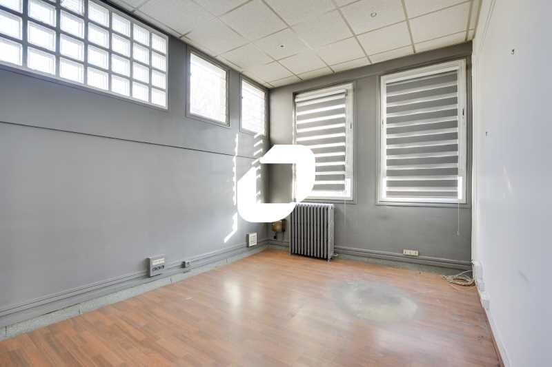Local d'activités dans Courbevoie à vendre - Photo intérieure – Image 2 sur 10