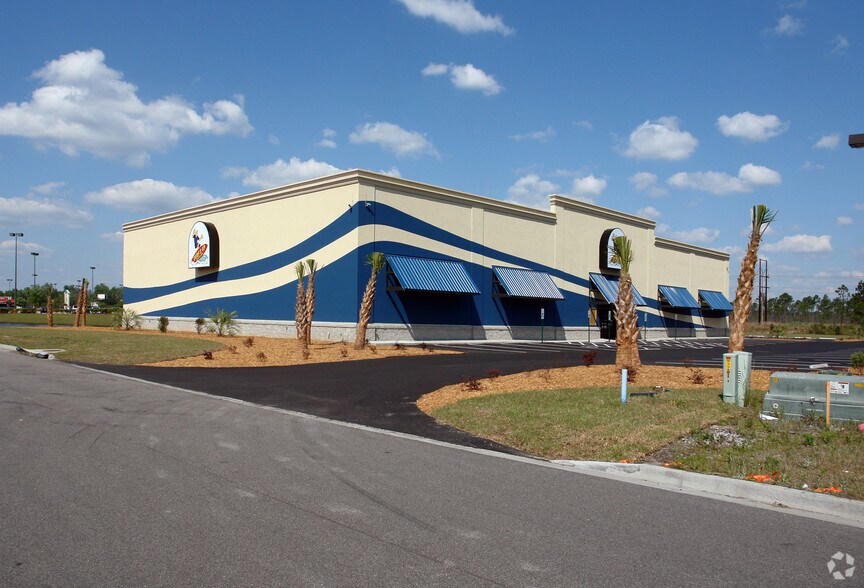 4112 Carolina Exchange Dr, Myrtle Beach, SC à vendre - Photo de l’immeuble – Image 3 sur 7