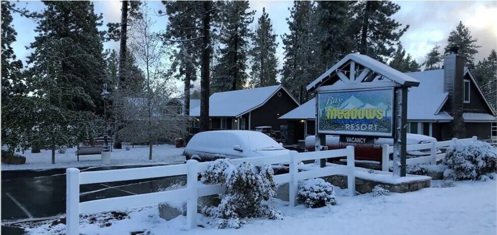 39756 Big Bear Blvd, Big Bear Lake, CA à vendre - Photo de l’immeuble – Image 2 sur 153