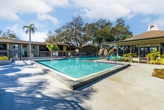 Plus de détails pour 5659 Del Prado Dr, Tampa, FL - Logement à vendre