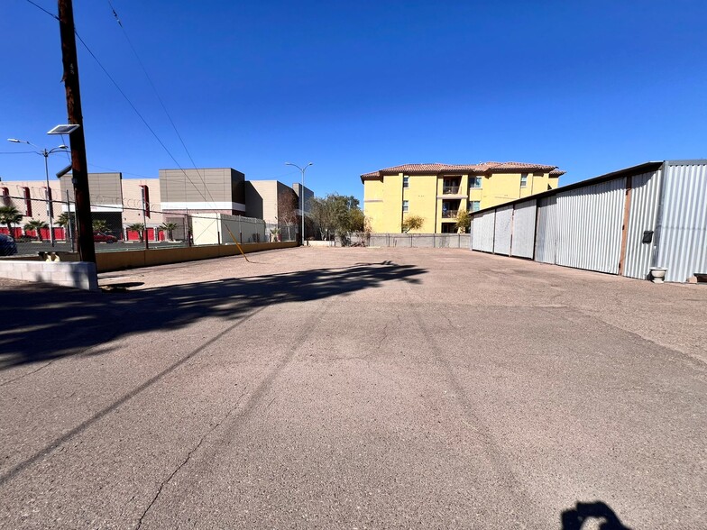 4145 N. 8th St, Phoenix, AZ à louer - Photo de l’immeuble – Image 3 sur 17