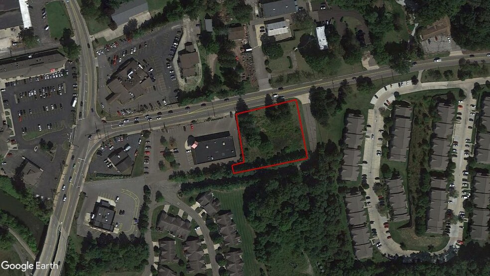 1130 Portage Trail Ext, Akron, OH à vendre - Photo principale – Image 1 sur 1