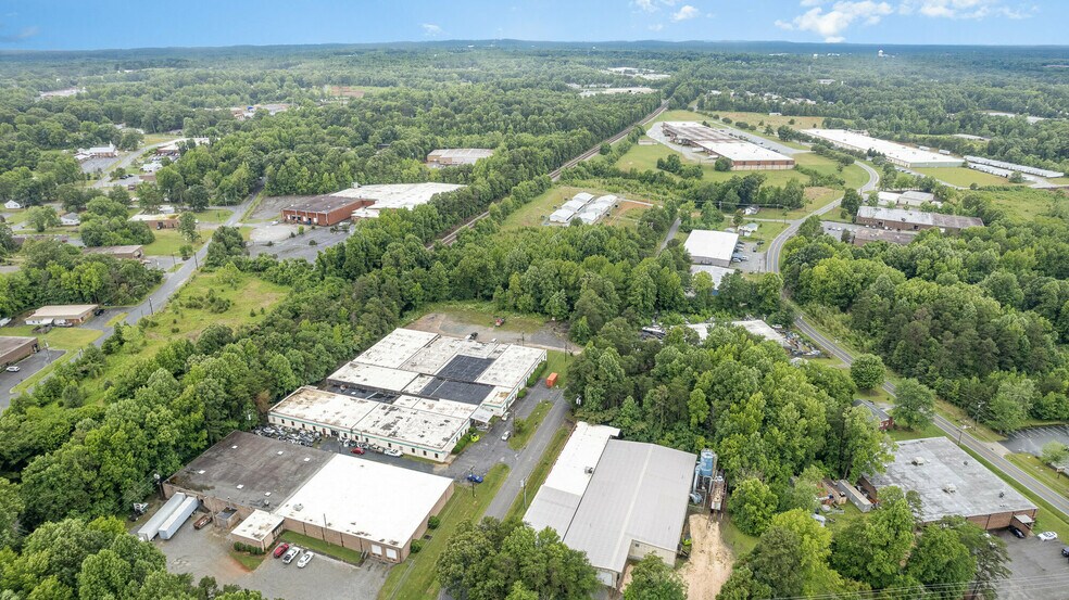314 Mandustry St, High Point, NC à vendre - Photo de l’immeuble – Image 3 sur 13