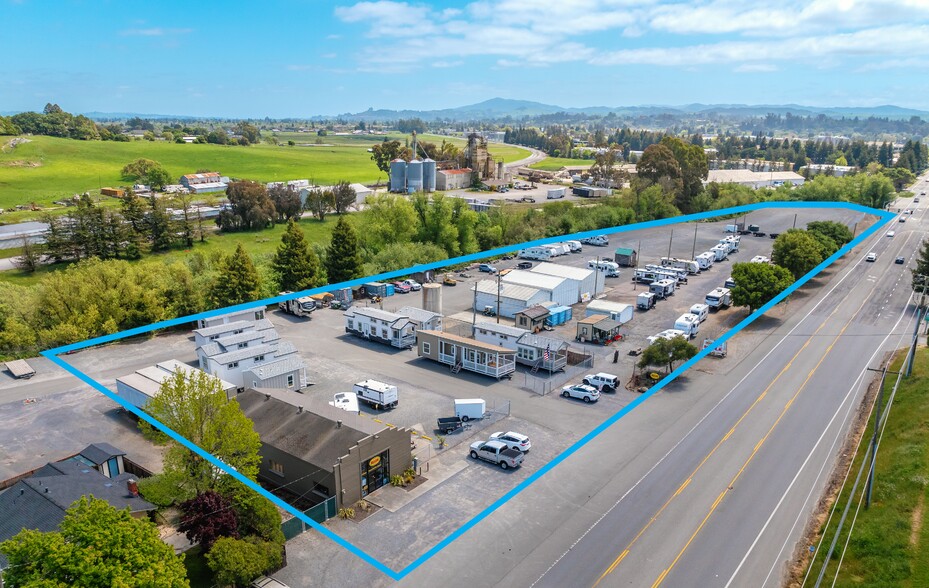 5500 Old Redwood Hwy, Petaluma, CA à louer - Aérien – Image 2 sur 17