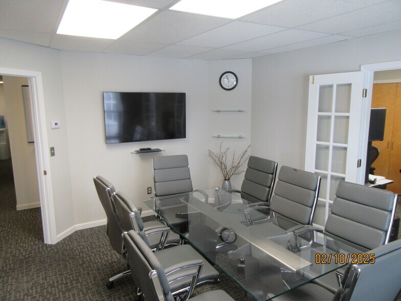 888 E Brighton Ave, Syracuse, NY à vendre - Photo de l’immeuble – Image 3 sur 4