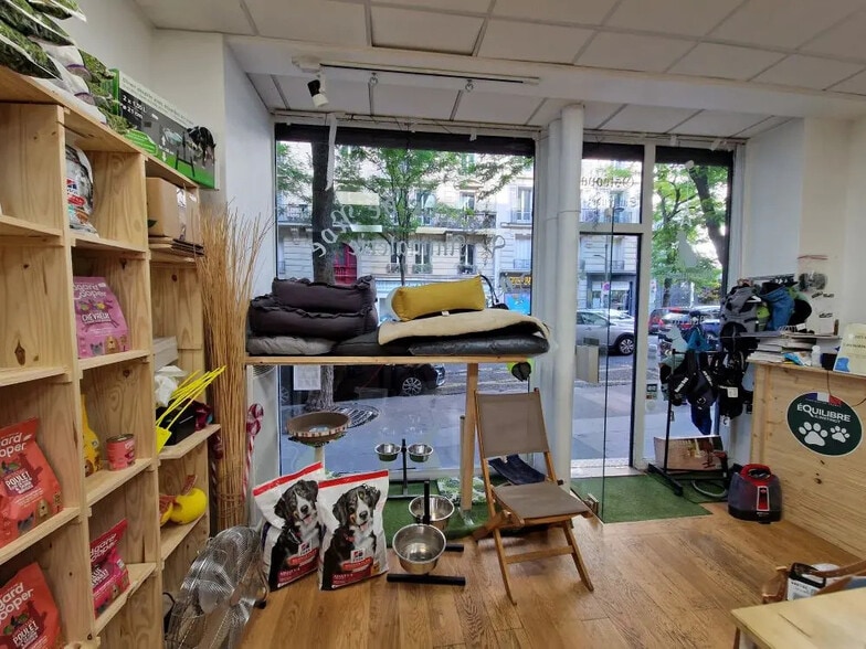 84 Avenue Secrétan, Paris à louer - Photo de l’immeuble – Image 2 sur 7