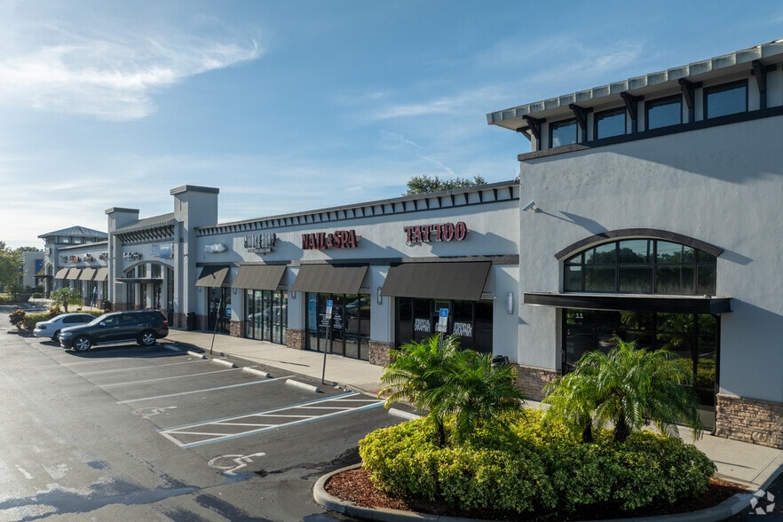 1084 Lee Rd, Orlando, FL à louer - Photo principale – Image 2 sur 6