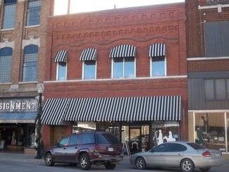 Plus de détails pour 111 E Main St, Chanute, KS - Local commercial à vendre