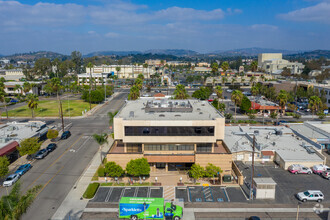 355 W Grand Ave, Escondido, CA - VUE AÉRIENNE  vue de carte