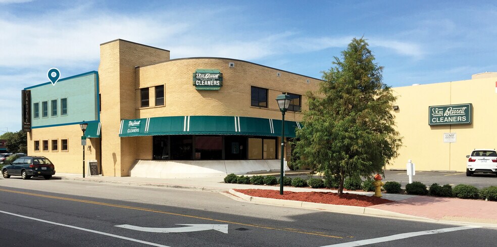 200 W 21st St, Norfolk, VA à louer - Photo de l’immeuble – Image 1 sur 5