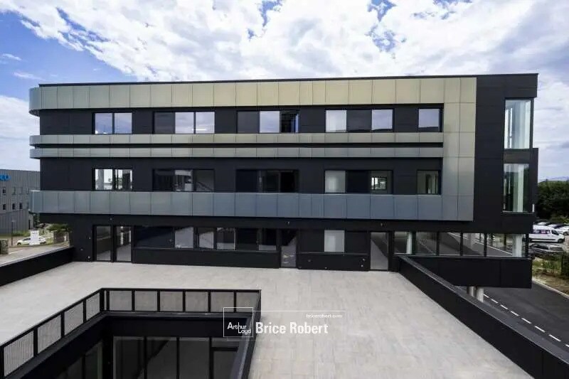 185 Allée Des Frènes, Limonest à louer - Photo de l’immeuble – Image 3 sur 25