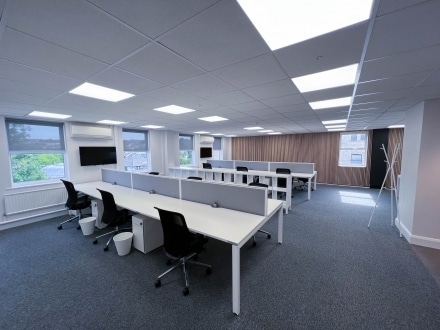 1-2 Gold Tops, Newport à louer Photo intérieure– Image 1 sur 6