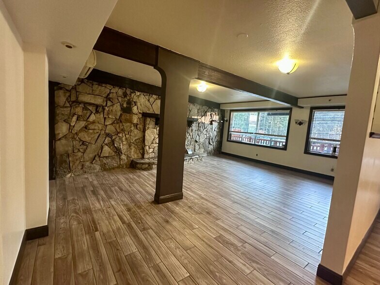605 Highway 50, Zephyr Cove, NV à louer - Photo de l’immeuble – Image 3 sur 7